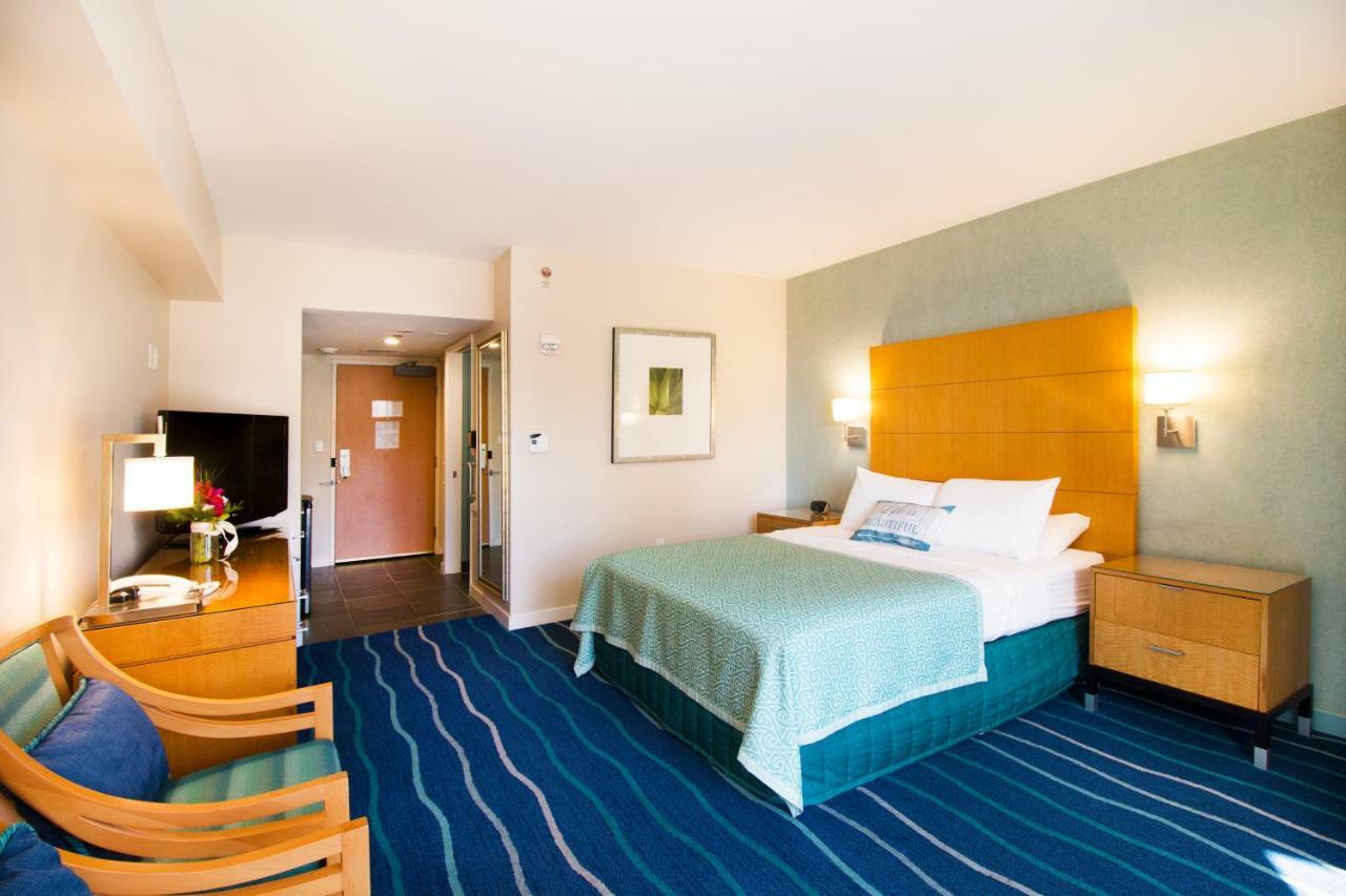 Studio At Ala Moana With Ocean Views Apartment Хонолулу Екстериор снимка